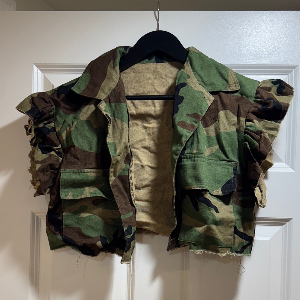Camouflage Cropped Jacket